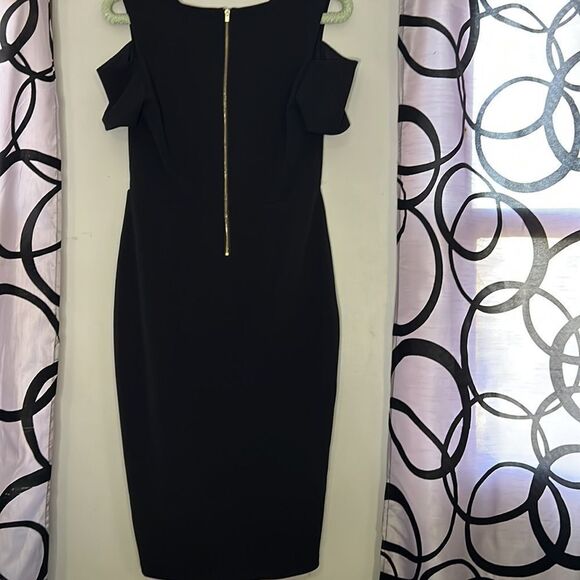 Express Little Black Dress Lined Short Zip Back Cut Out Cold Shoulder Size 6 - Picture 12 of 12